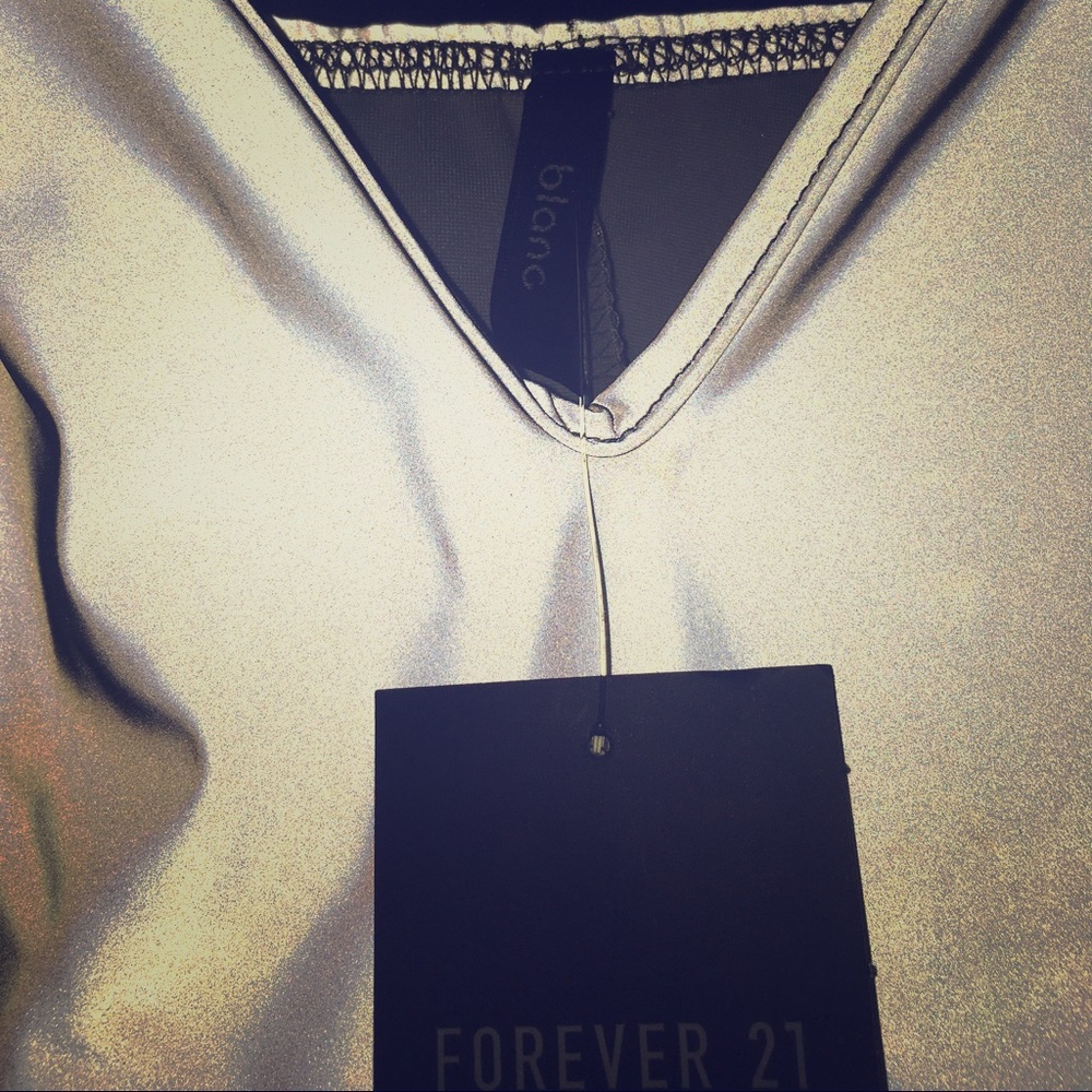 Small silver dress,